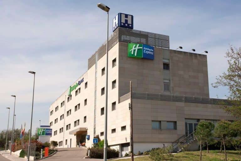 Holiday Inn Express Barcelona – Montmelo 768x512