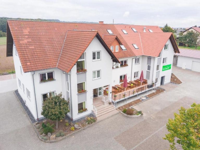 Hotel Rhonhof 1 768x575