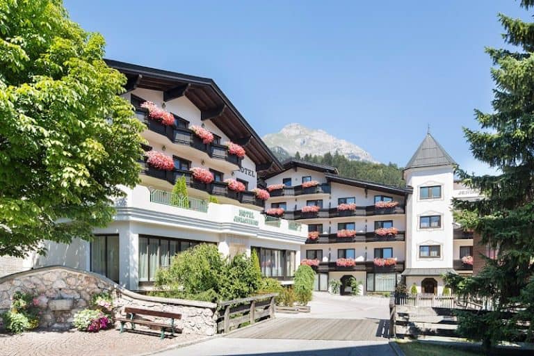 Hotel Jenbacherhof 768x512