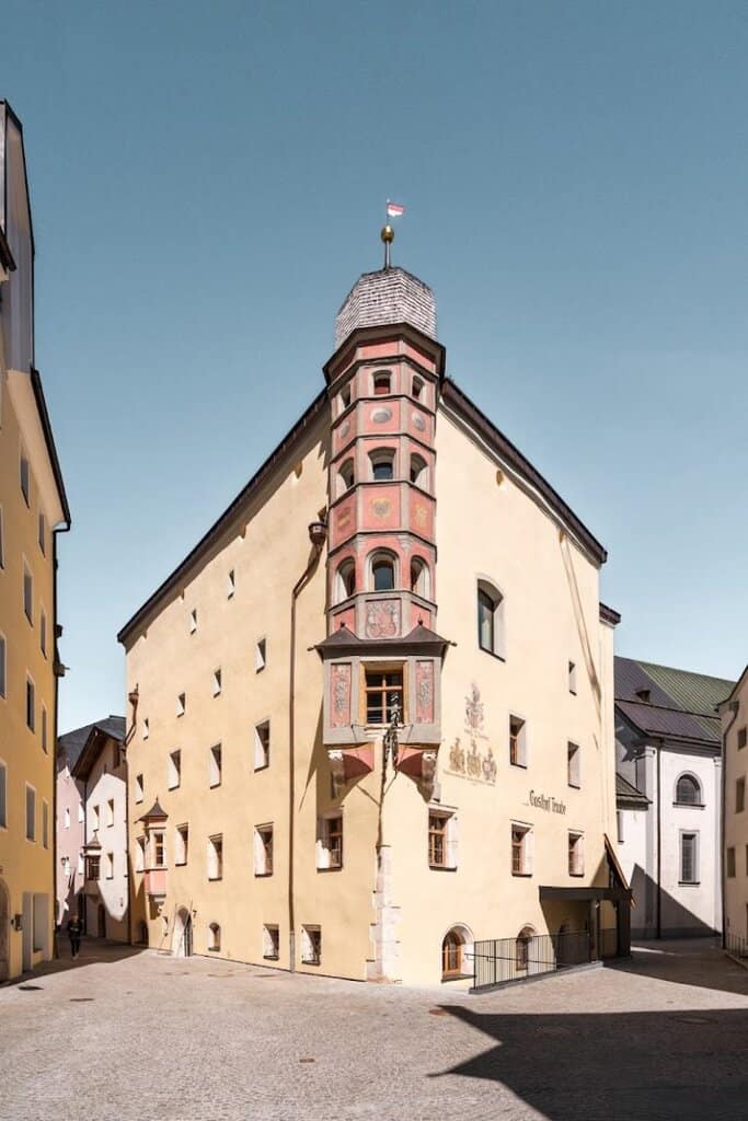 Hotel Traube Rattenberg 768x1152